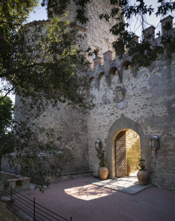 2_Hotel Castello di Reschio - Entrance