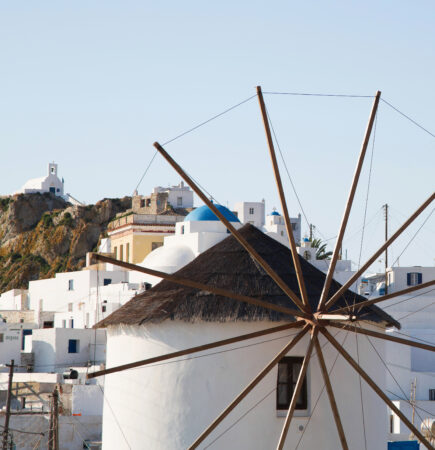 Windmühle auf der Insel Serifos in Griechenland